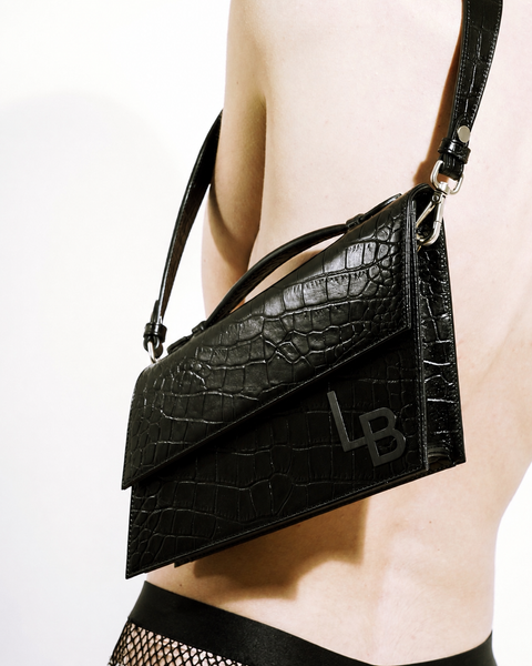 Vega Croco Black