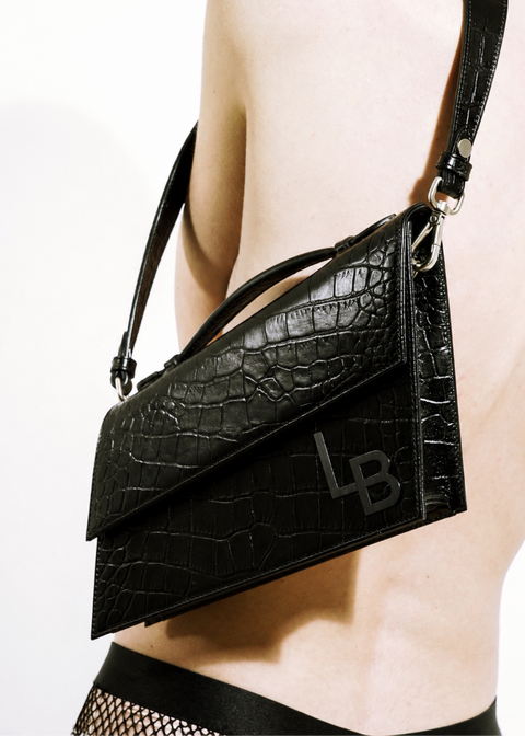 Vega Croco Black
